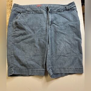 DB Jean Shorts 18